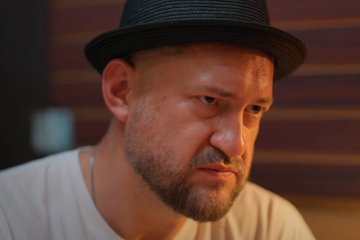 Marcin Prokop pojechał pod dom Stephena Kinga. Widać, że mistrz horroru tu mieszkał Marcin Prokop odwiedził dom Stephena Kinga. Pokazał nagranie na Instagramie