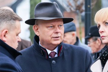 Suski wskazał polską kandydatkę do nagrody Nobla. Poseł PiS za bardzo się rozpędził Marek Suski ma polską kandydatkę do Nagrody Nobla. Jest z tym duży problem