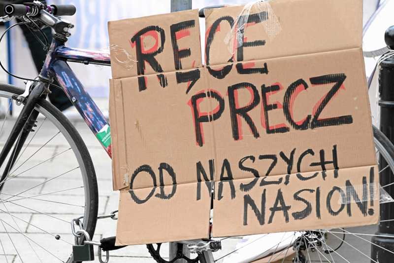 "Polski rząd jest przeciw GMO" – zapewnia Kancelaria Premiera.